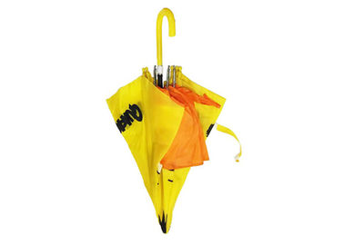 오리 우산, 저항하는 아이들 오리 우산 건장한 바람이 노란 3D에 의하여 농담을 합니다