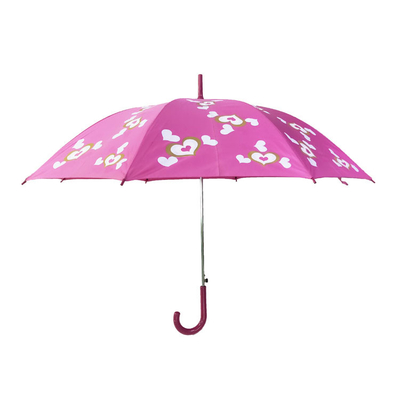 자동차를 출력하는 방풍 디지털은 곧은 우산을 여자에게 열어줍니다