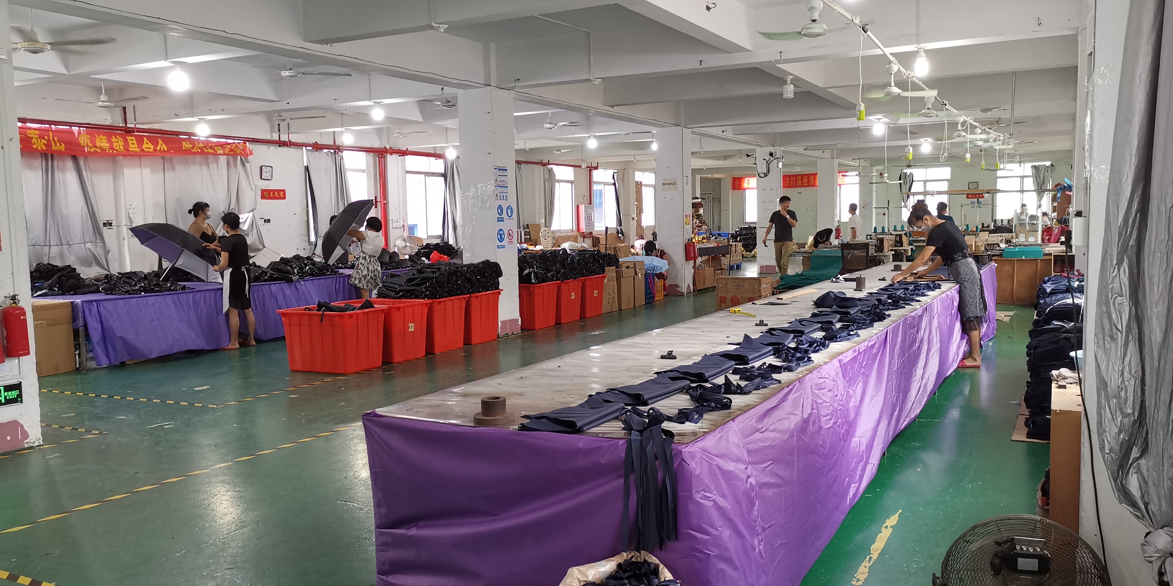 Xiamen United-Prosperity Industry & Trade Co., Ltd. 공장 생산 라인