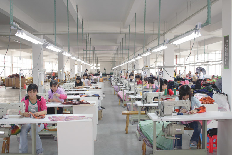 Xiamen United-Prosperity Industry &amp; Trade Co., Ltd. 공장 생산 라인