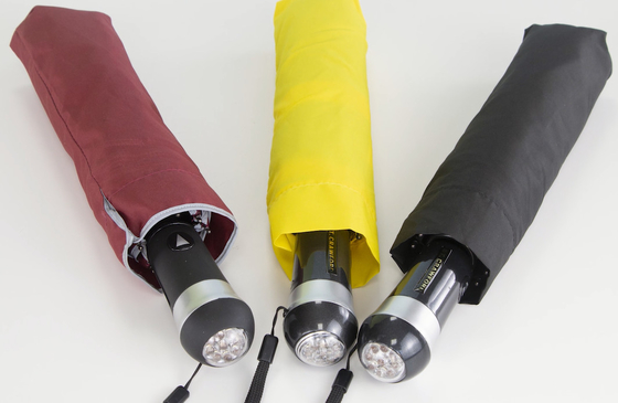 다채로운 LED를 가진 숙녀 일요일 3 Foldable 우산